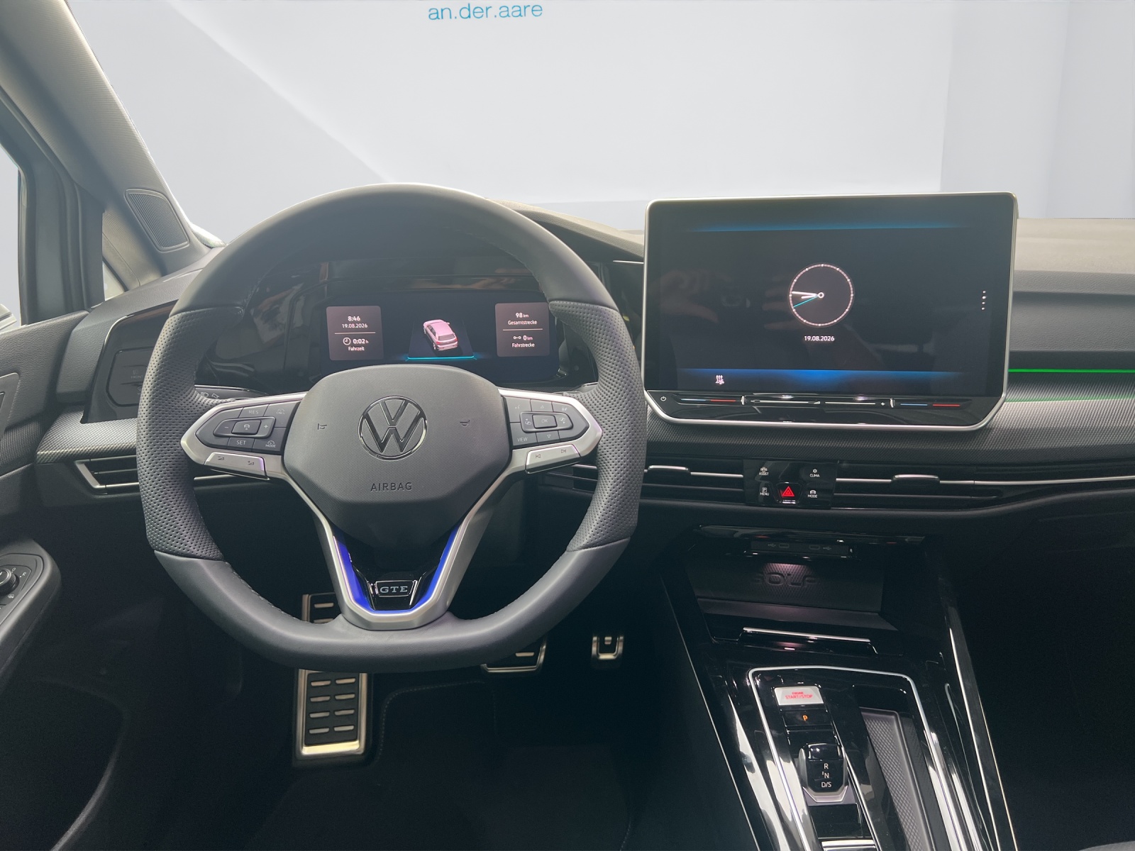 VW Golf 1.5 TSI PHEV GTE-image-9