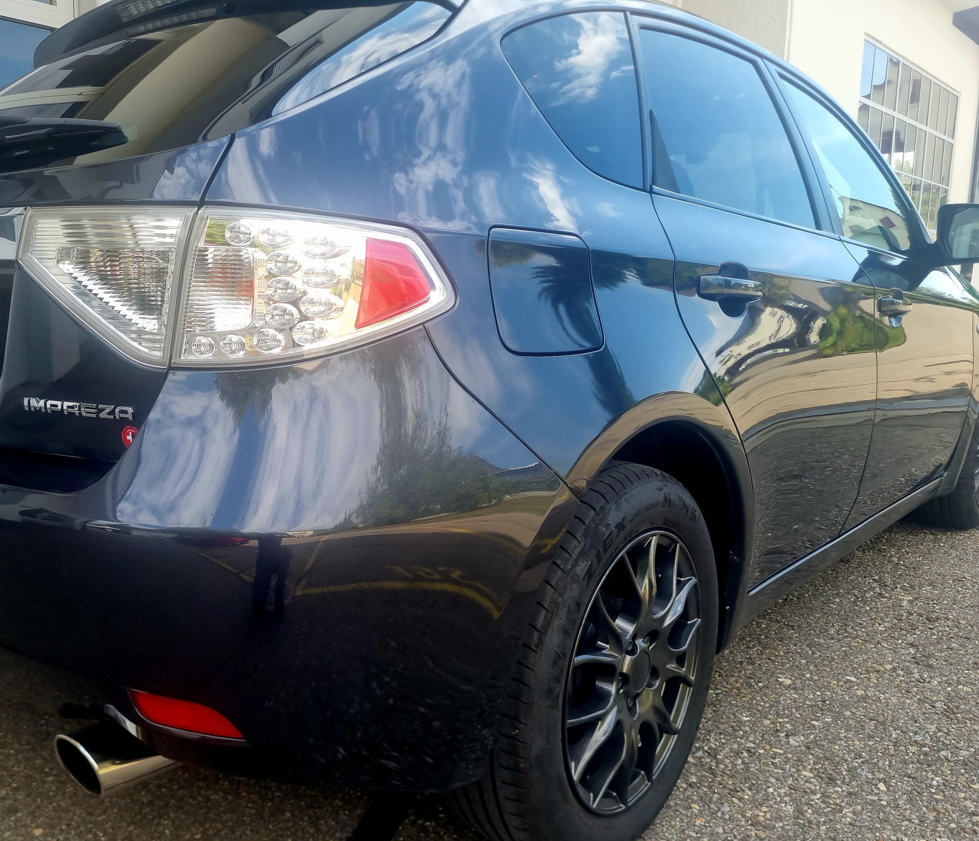 SUBARU Impreza 2.0R Swiss Automatic-image-9