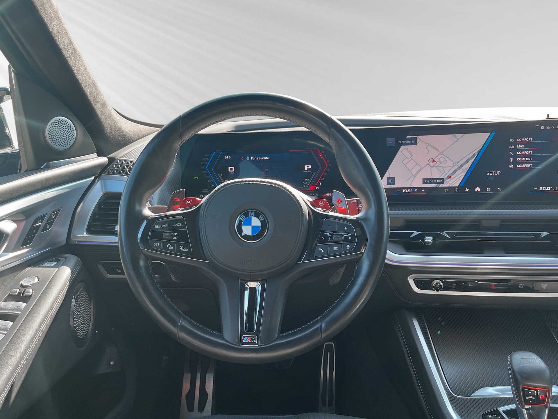 BMW XM xDrive PHEV Steptronic-image-4