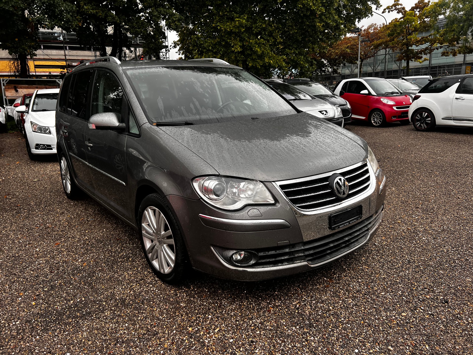 VW Touran 1.4 TSI Trendline-image-1