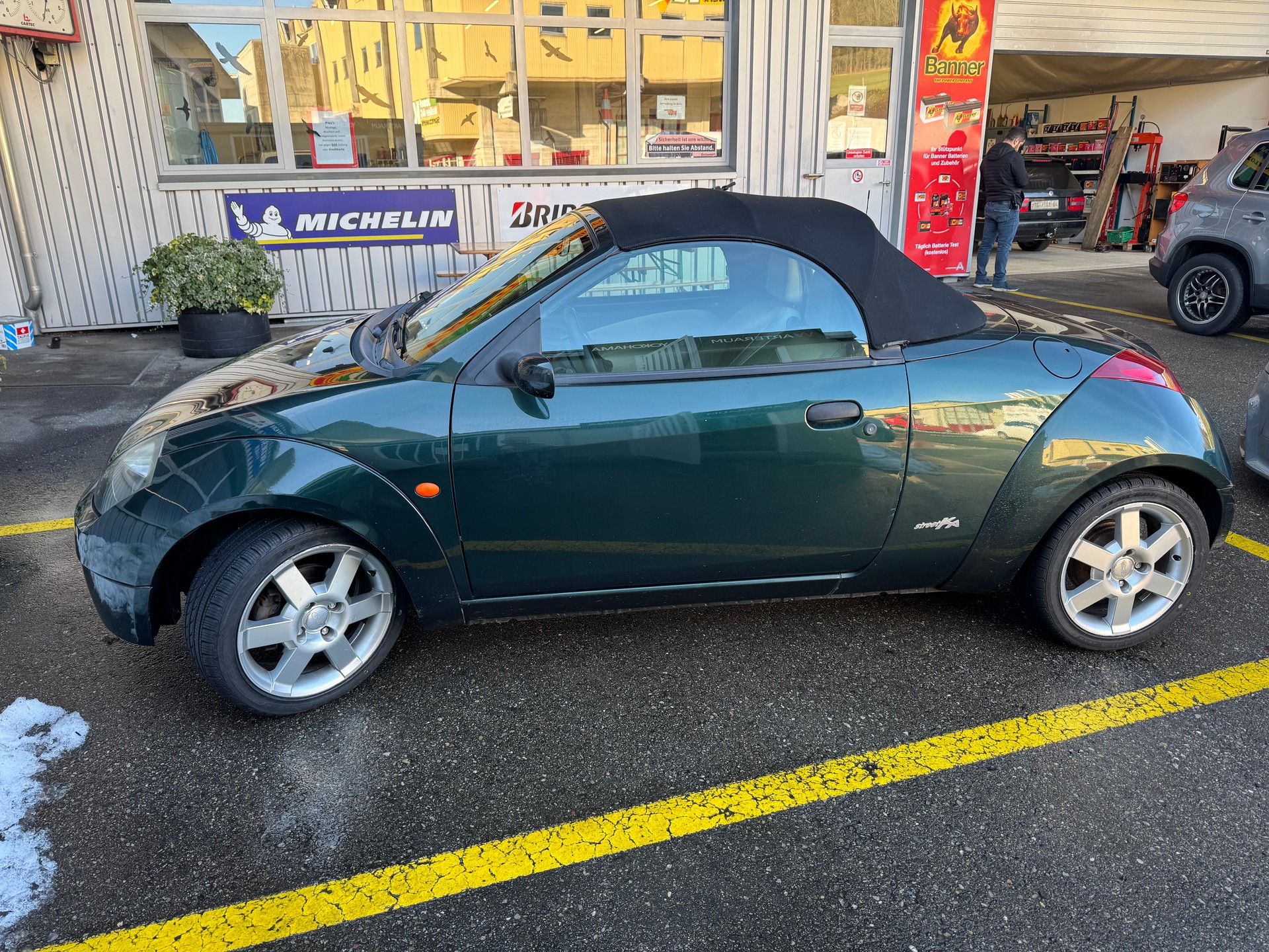 FORD Streetka 1.6 (Luxury)-image-0