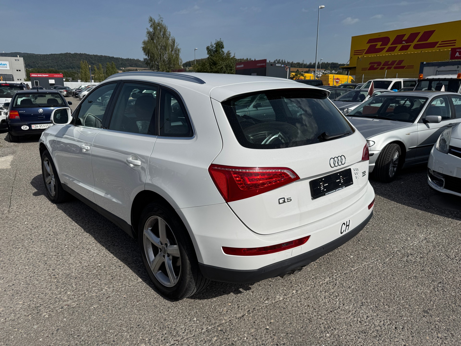 AUDI Q5 2.0 TDI quattro S-tronic-image-4