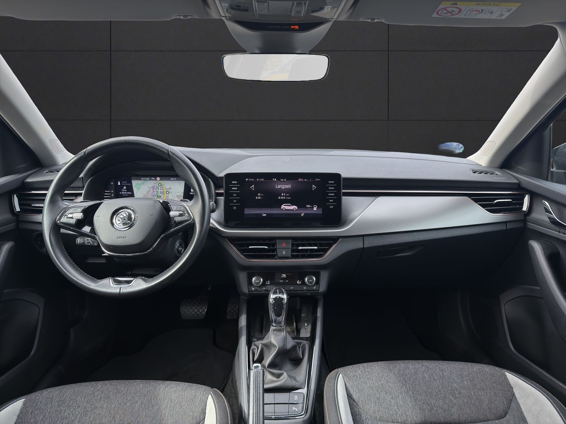 SKODA Scala 1.5 TSI ACT Style DSG-image-9