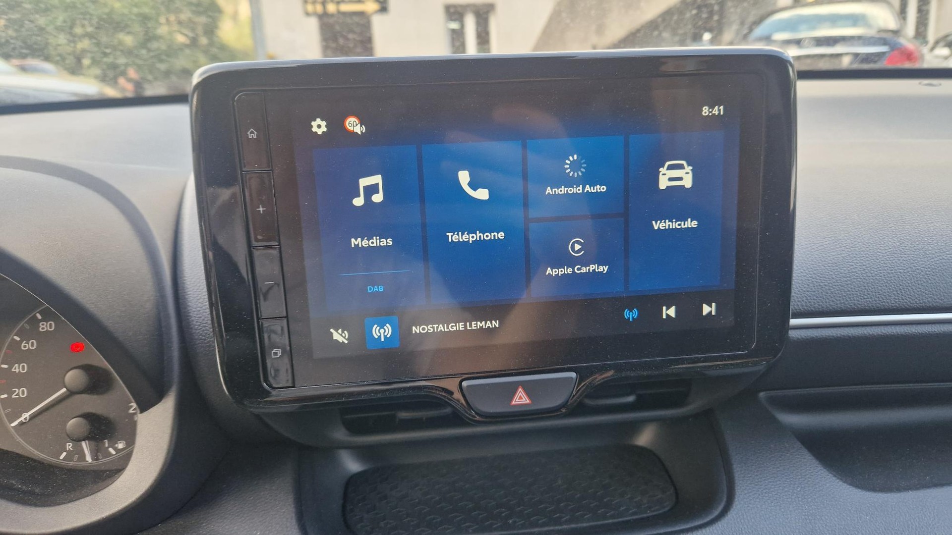 MAZDA 2 Hybrid Exclusive-line-image-12