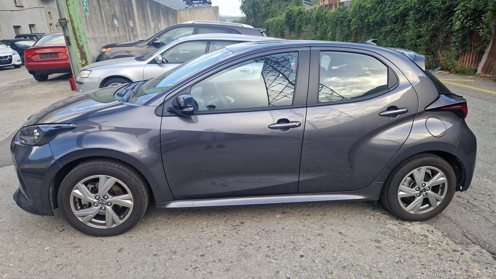 MAZDA 2 Hybrid Exclusive-line-image-1