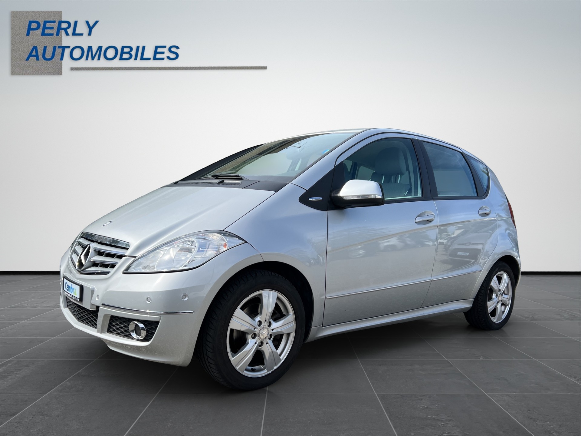 MERCEDES-BENZ A 180 Avantgarde-image-1