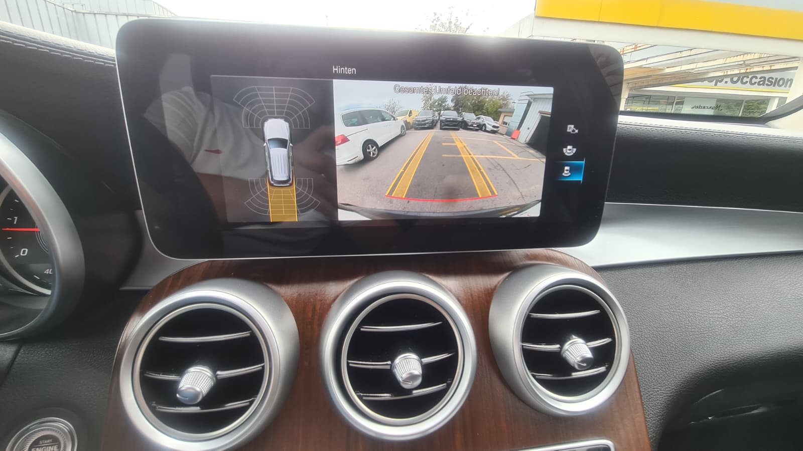 MERCEDES-BENZ GLC 220 d 4Matic 9G-Tronic ** Voll-Leder ** Gr-Navi ** RF-Kamera ** Sitzheizung ** Tempomat ** Elektrische Sitz ** Frisch Ab MFK-image-16