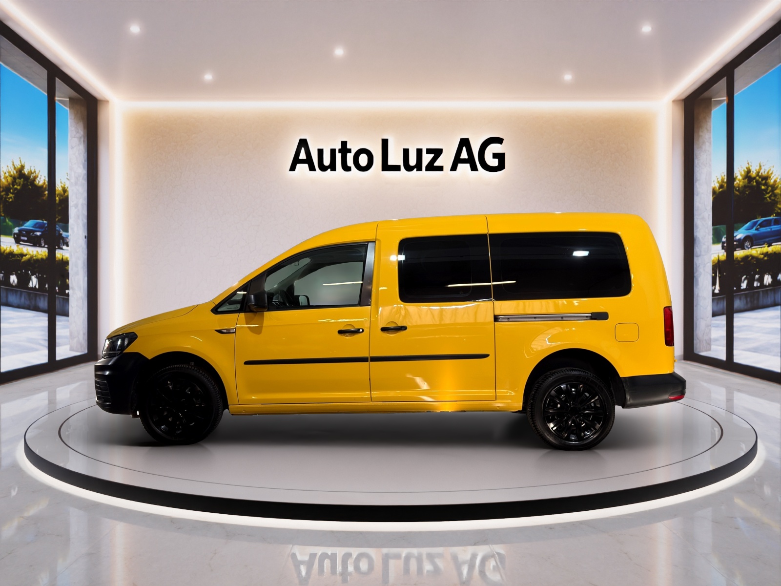 VW Caddy Maxi 2.0 TDI Comfortline 4Motion-image-8