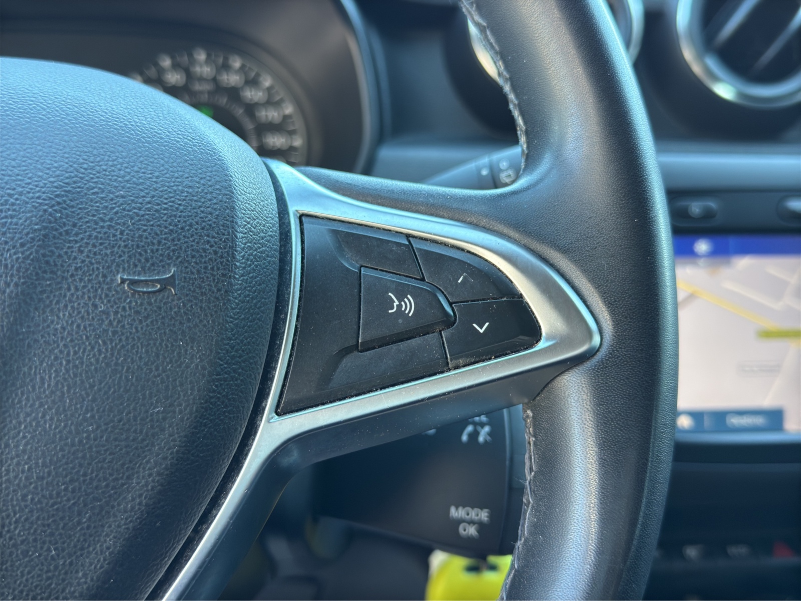 DACIA Duster SCe 115 Comfort 4x4-image-22
