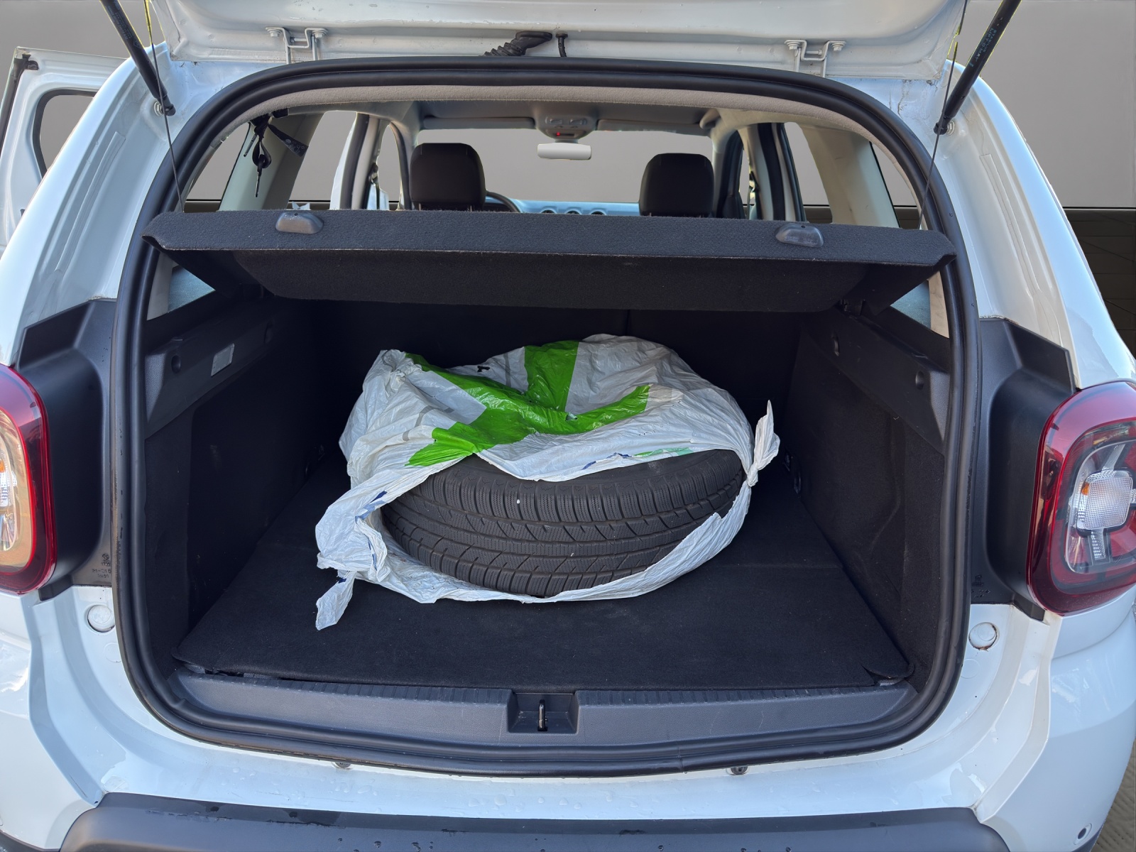 DACIA Duster SCe 115 Comfort 4x4-image-19