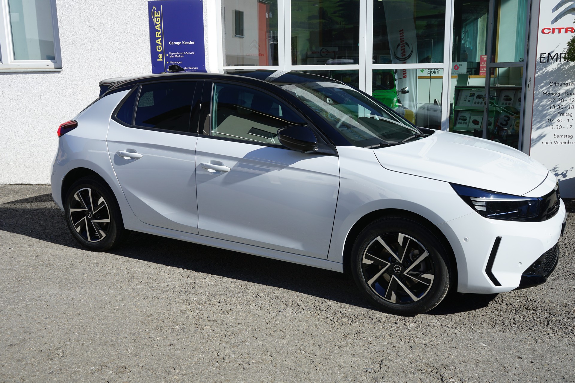 OPEL Corsa 1.2 MHEV GS-image-1