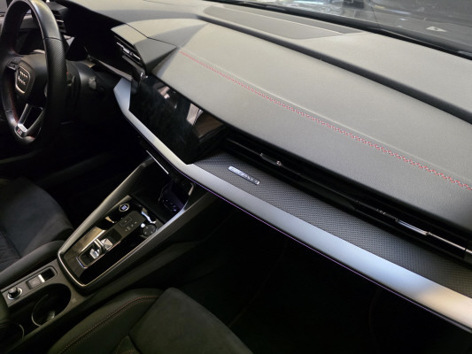 AUDI A3 SB 40 TFSI S line qu-image-11