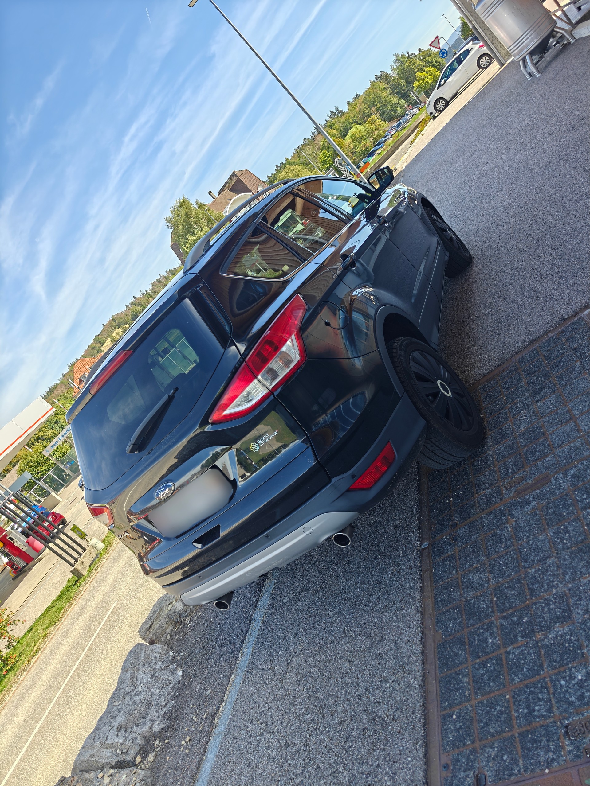 FORD 2.0 TDCi 140 Titanium-image-3