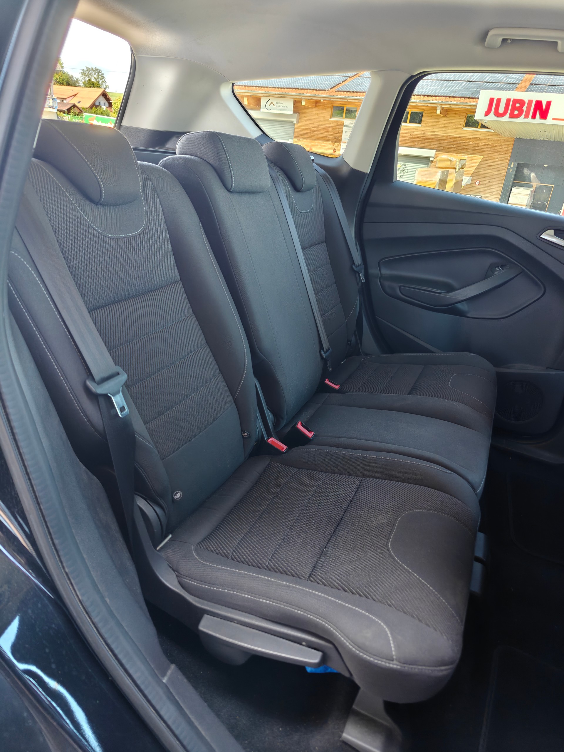 FORD 2.0 TDCi 140 Titanium-image-2