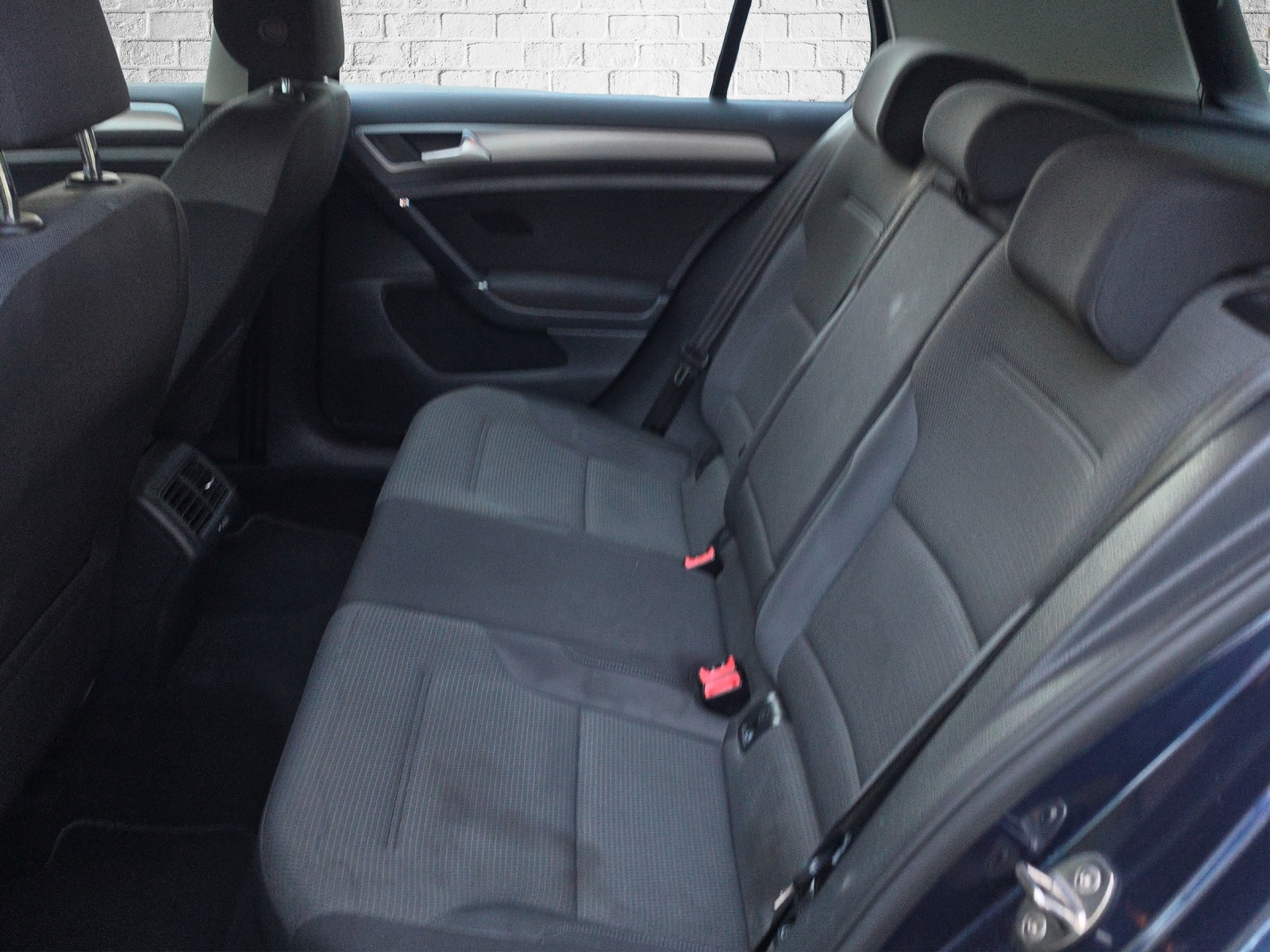 VW Golf 2.0 TDI Comfortline 4Motion-image-17