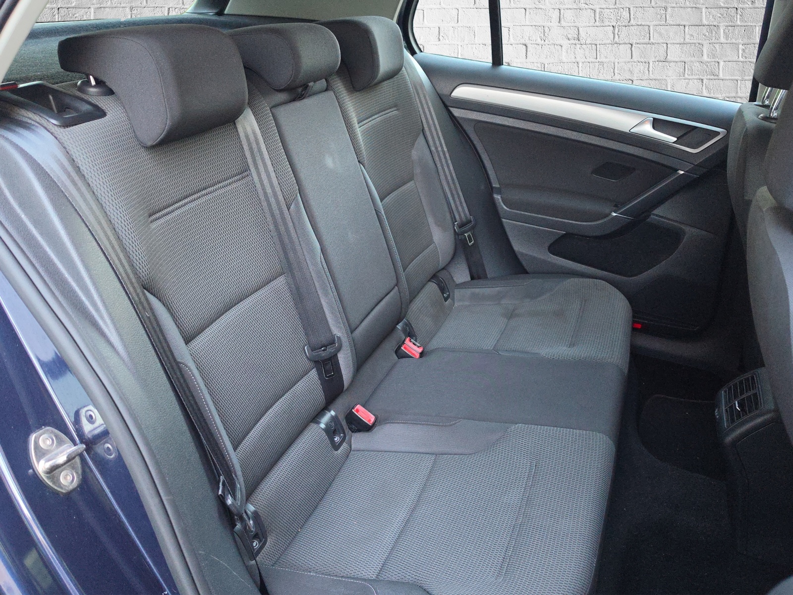 VW Golf 2.0 TDI Comfortline 4Motion-image-16