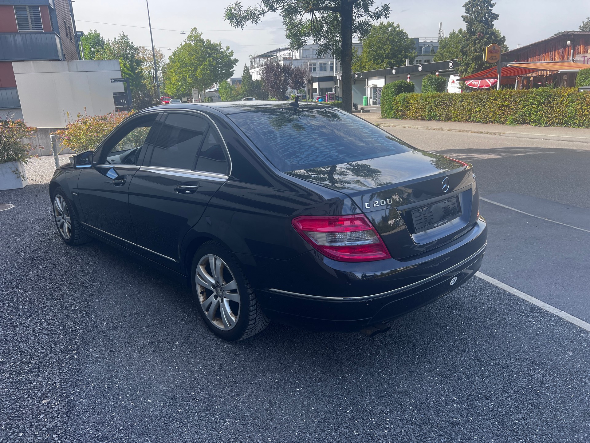 MERCEDES-BENZ C 200-image-3