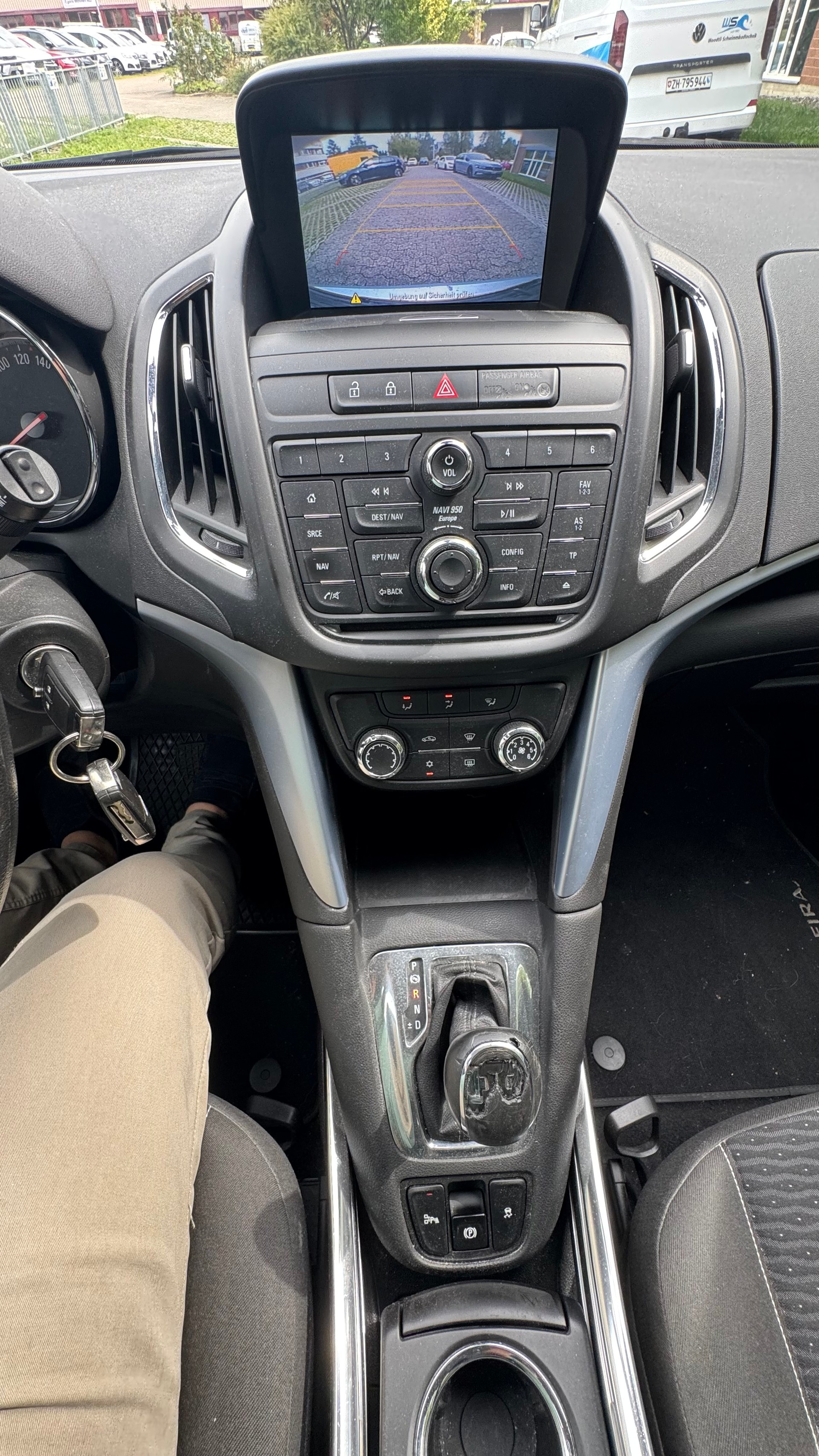 OPEL Zafira Tourer 2.0 CDTi Drive Automatic-image-10