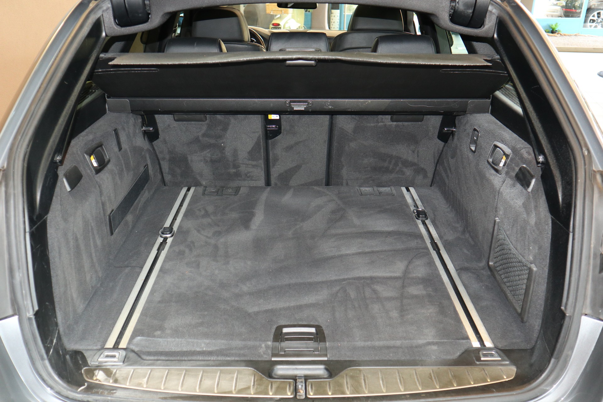 BMW 535d xDrive SAG Touring-image-8