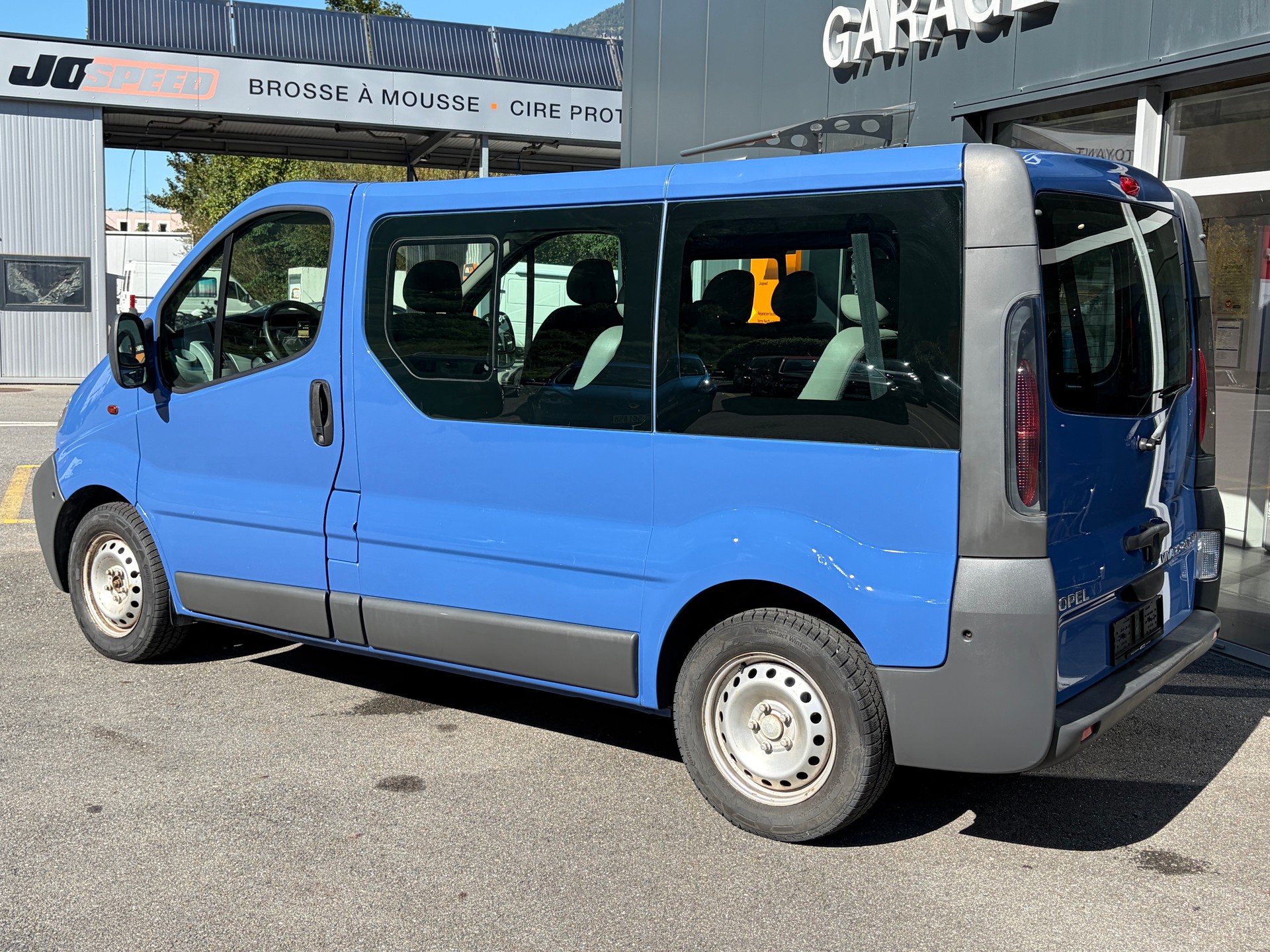 OPEL Vivaro 2.5 CDTI 2.7t-image-1