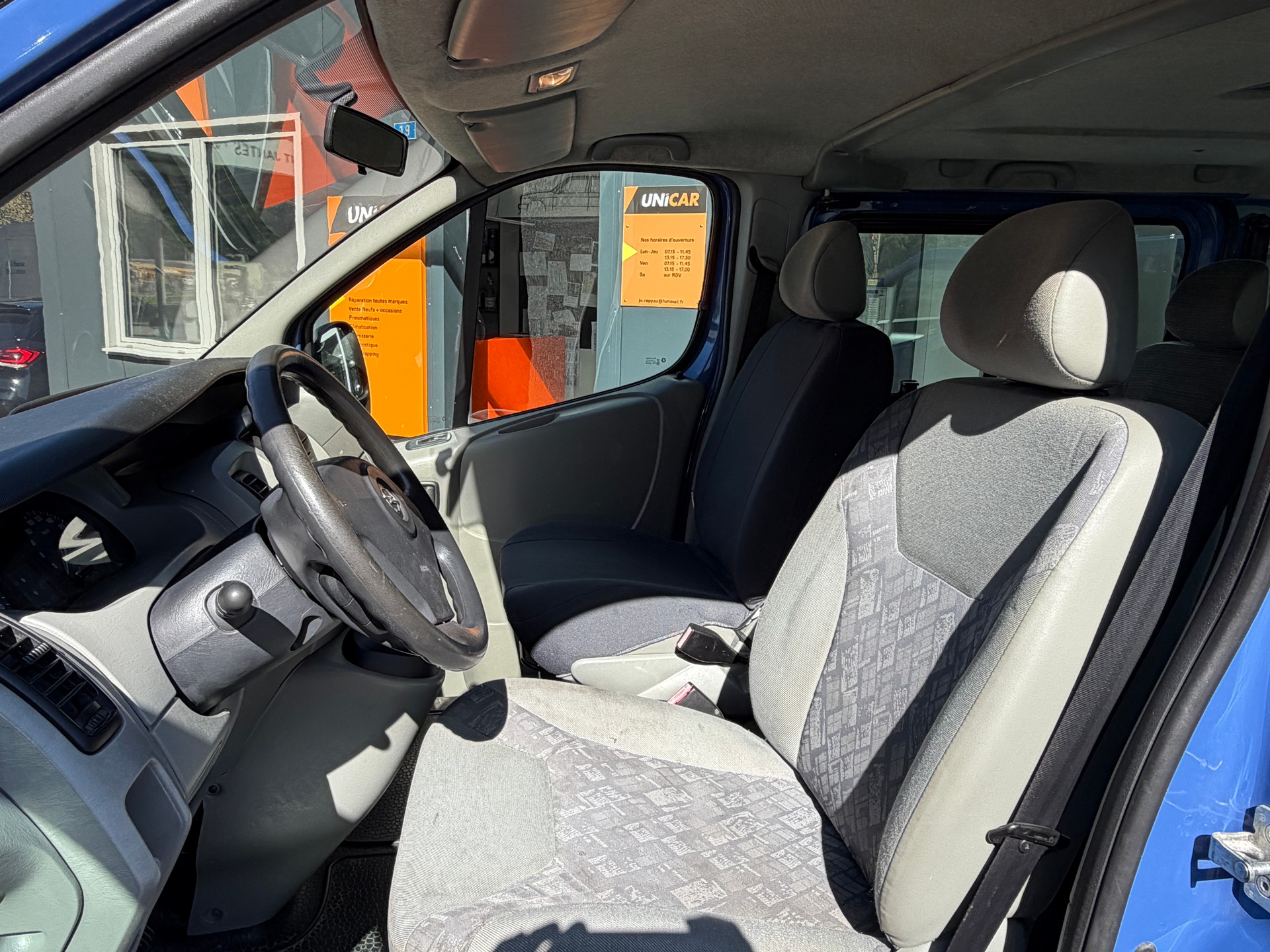 OPEL Vivaro 2.5 CDTI 2.7t-image-7