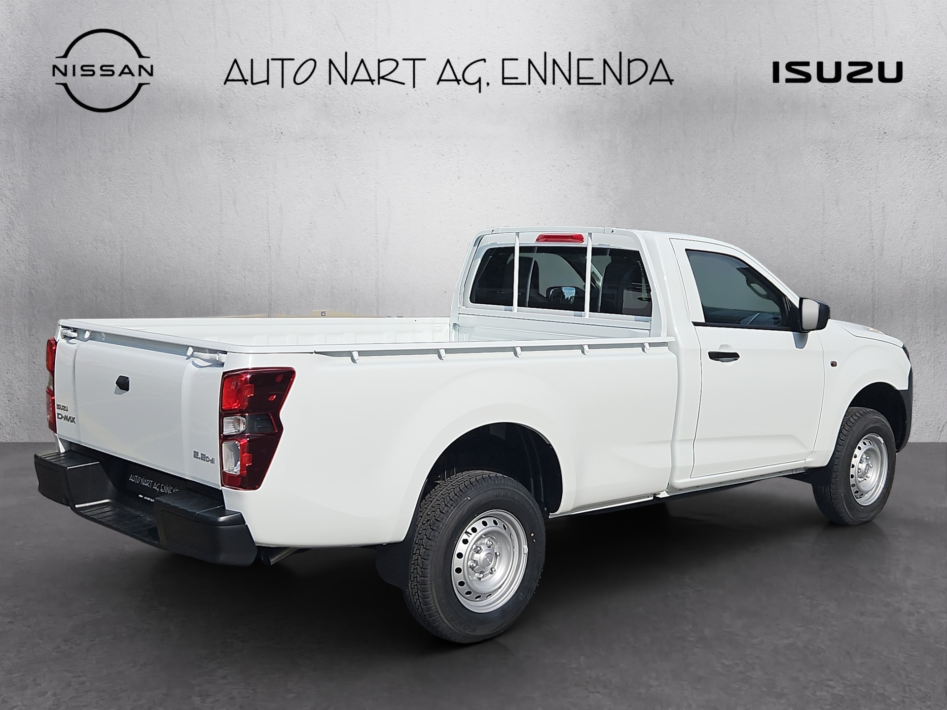 ISUZU Single B-Strong 2.2 DMS M/T 4x4-image-4