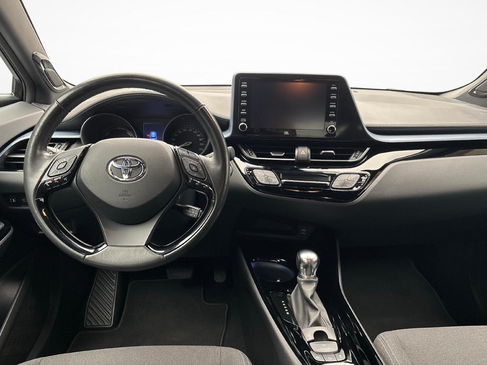 TOYOTA C-HR 1.8 VVTi HSD Trend-image-8