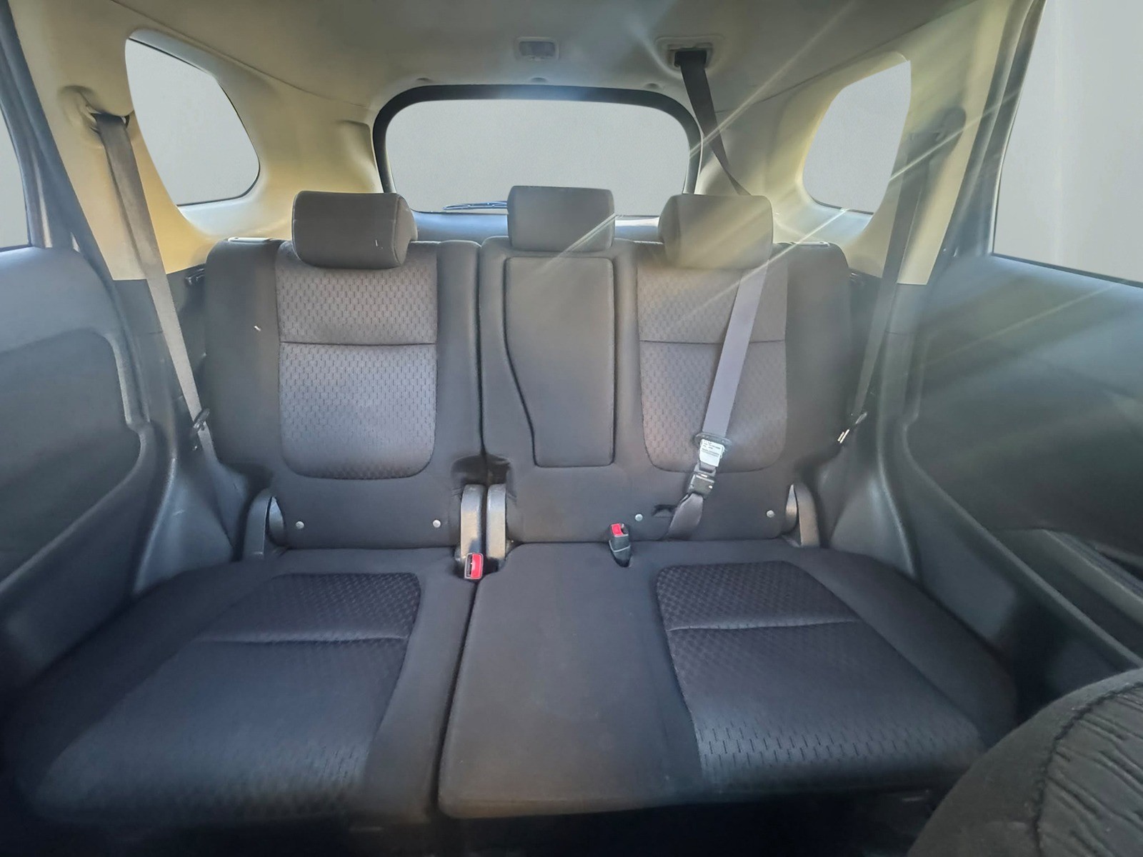 MITSUBISHI Outlander 2.2 DID Intense 4WD Automatic-image-12