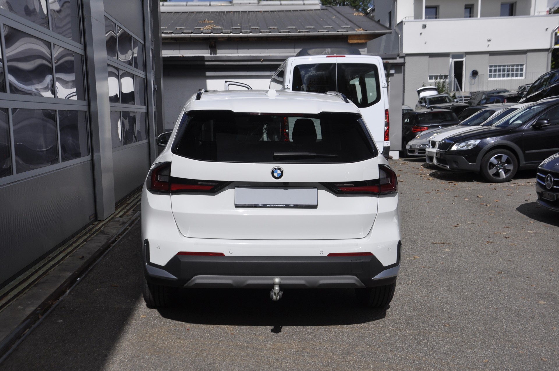 BMW X1 xDrive 20d 48V I Anhängerkupplung-image-11