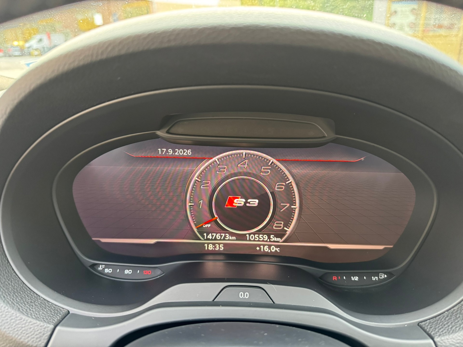 AUDI S3 Sportback 2.0 TFSI quattro S-tronic-image-11
