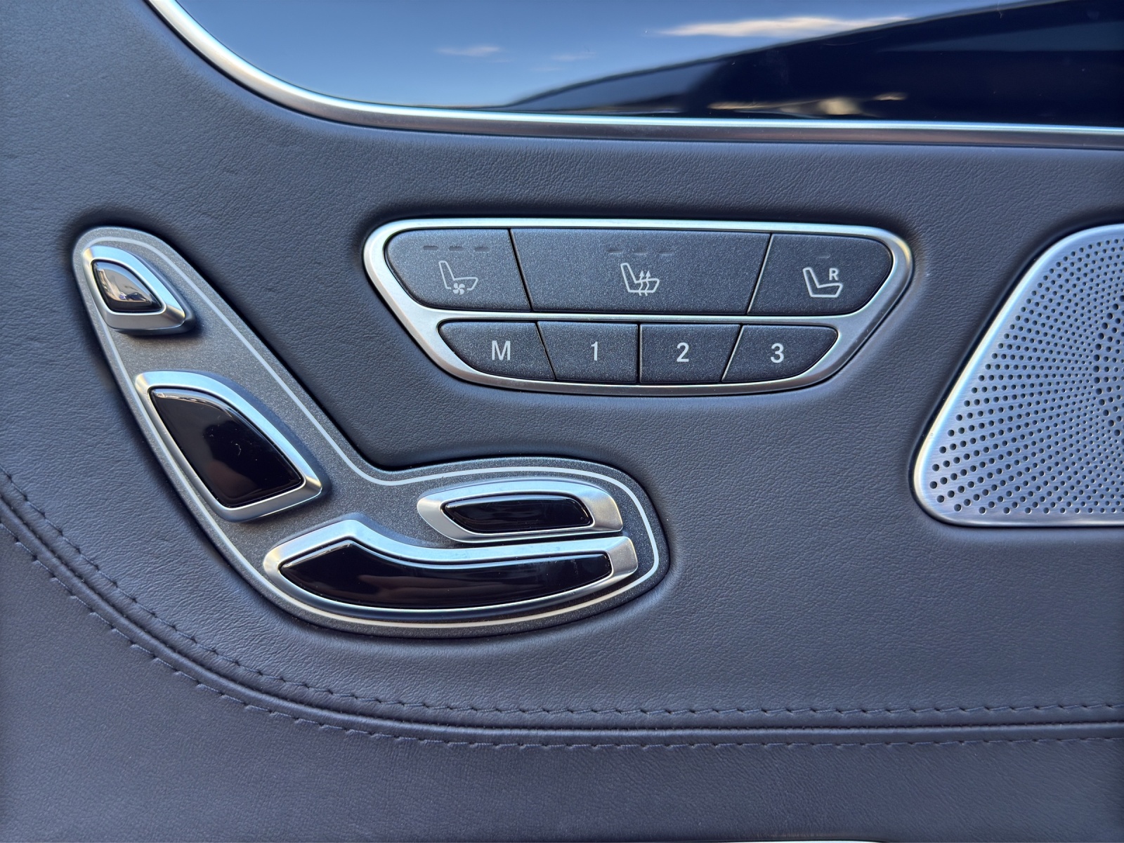 MERCEDES-BENZ S 63 AMG L 4Matic Speedshift MCT-image-17