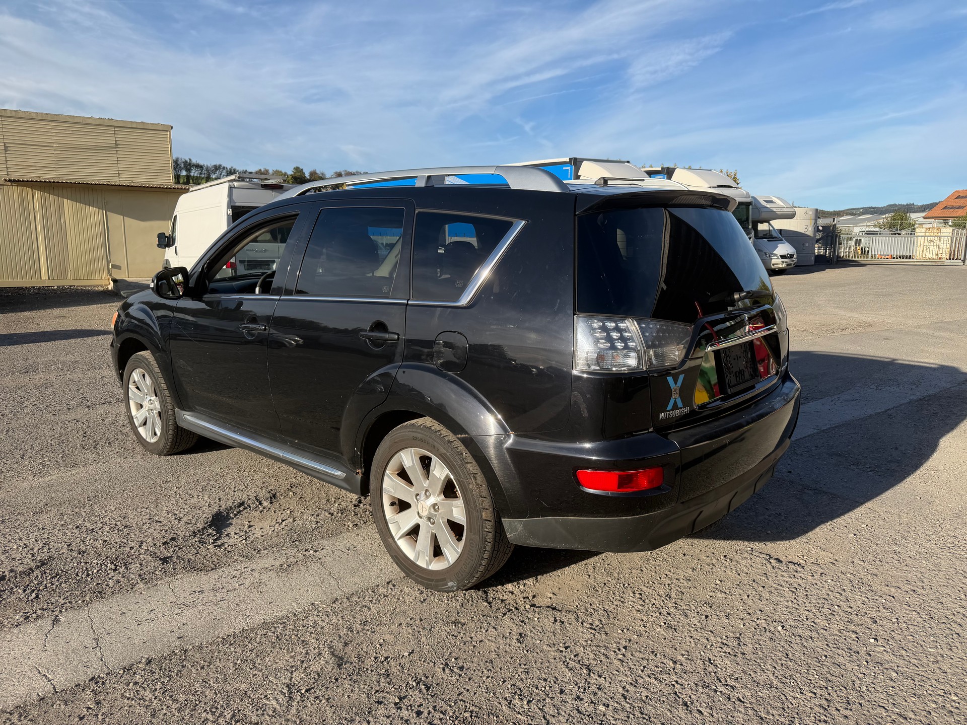 MITSUBISHI Outlander 2.4 Instyle 4WD CVT-image-4