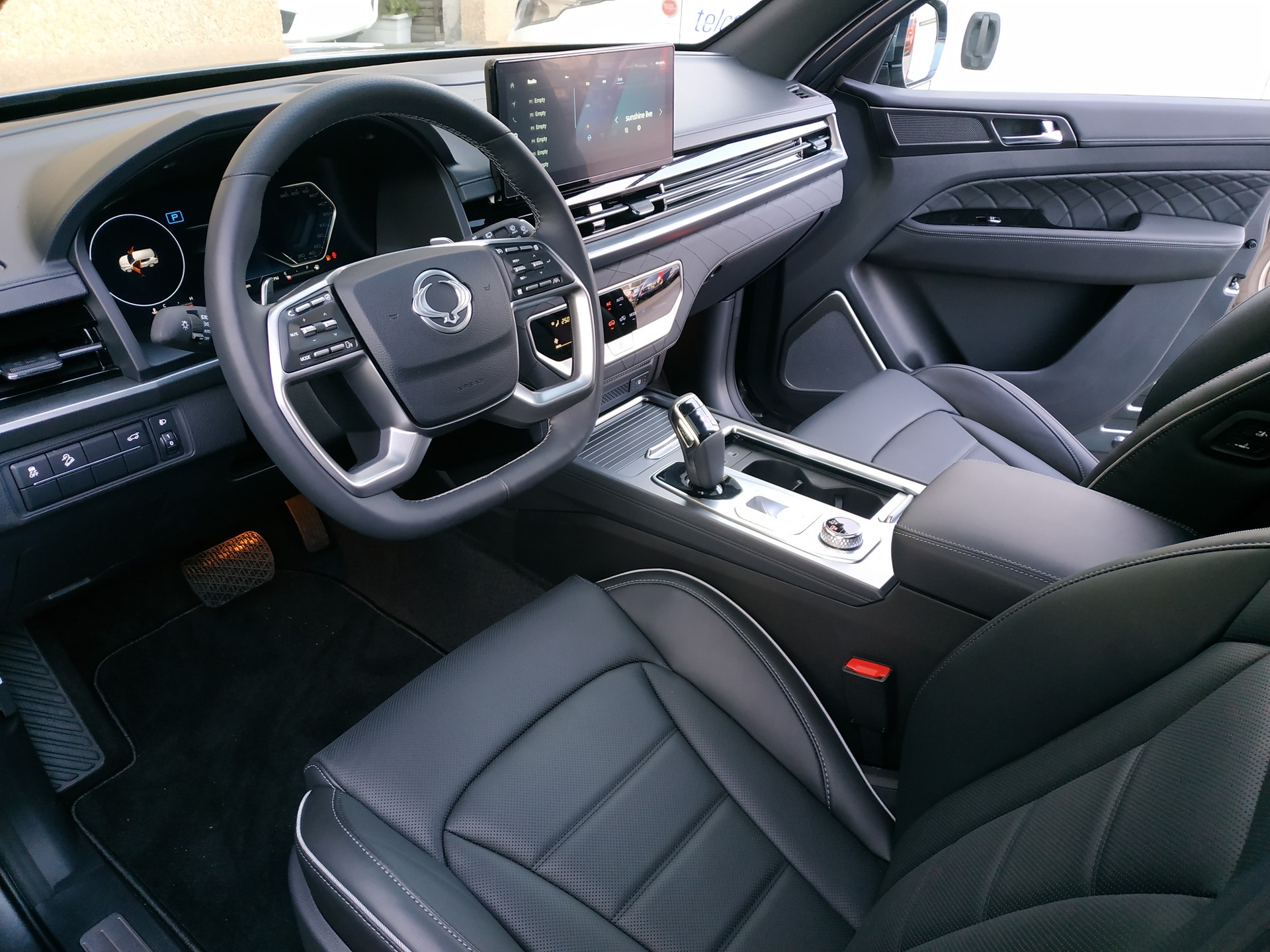 KGM-SsangYong Rexton 2.2 CRDi Titanium 4WD AT-image-9