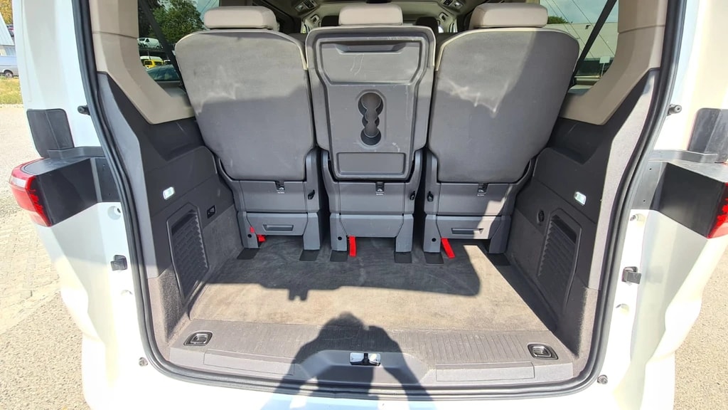 VW Multivan 2.0 TDI Liberty DSG Lang ** 7-Plätzer ** Gr-Navi ** RF-Kamera ** Anh-Kupplung ** Neues Modell 2023 **-image-10