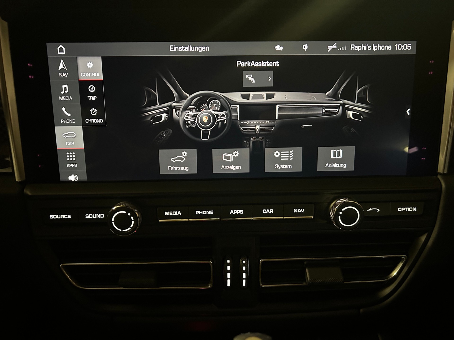 PORSCHE Macan Turbo PDK -Standheizung-Panoramaschiebedach-Sportchrono-Burmester Sound--image-19