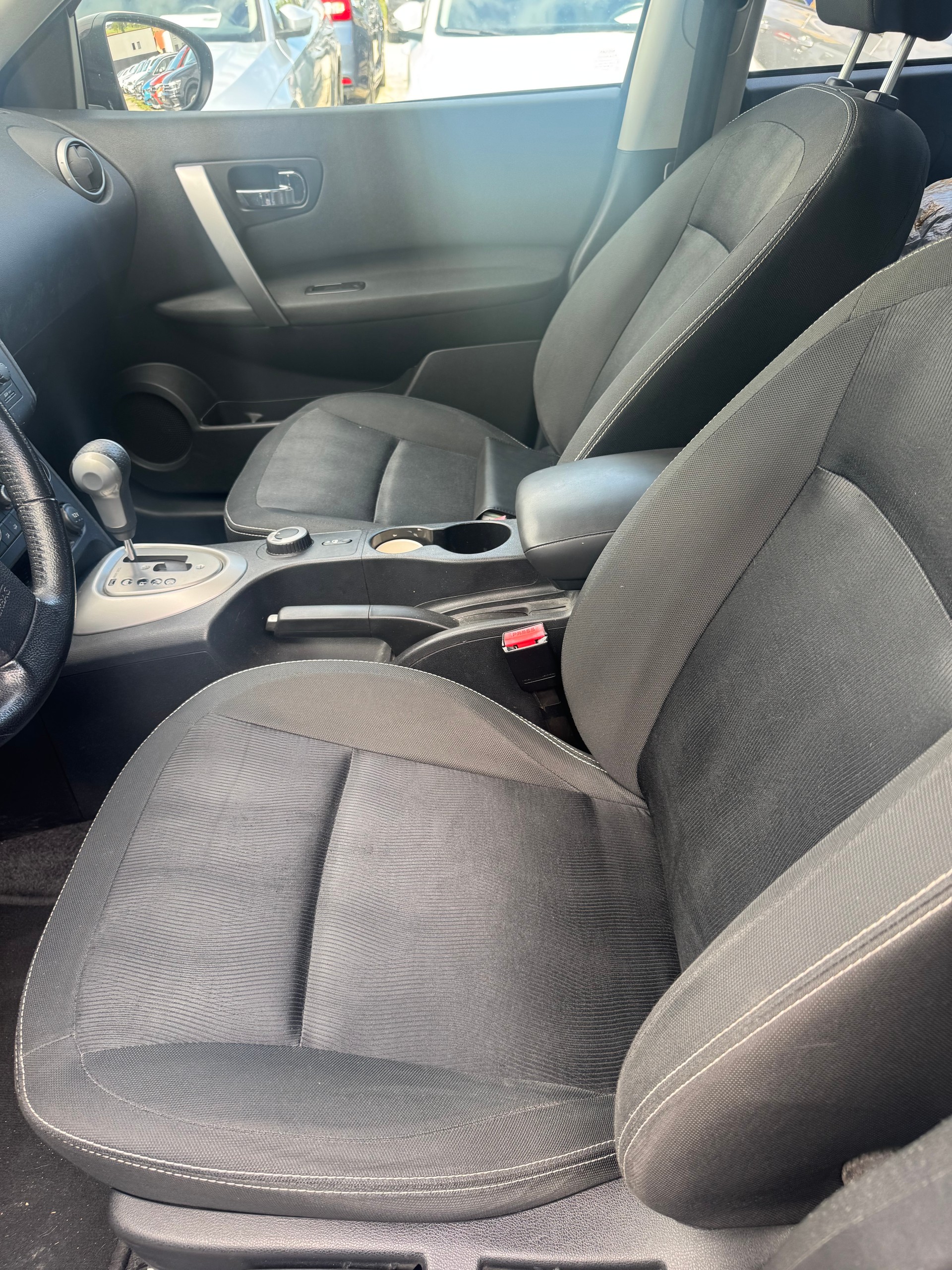 NISSAN Qashqai 2.0 4WD acenta XTronic CVT-image-3