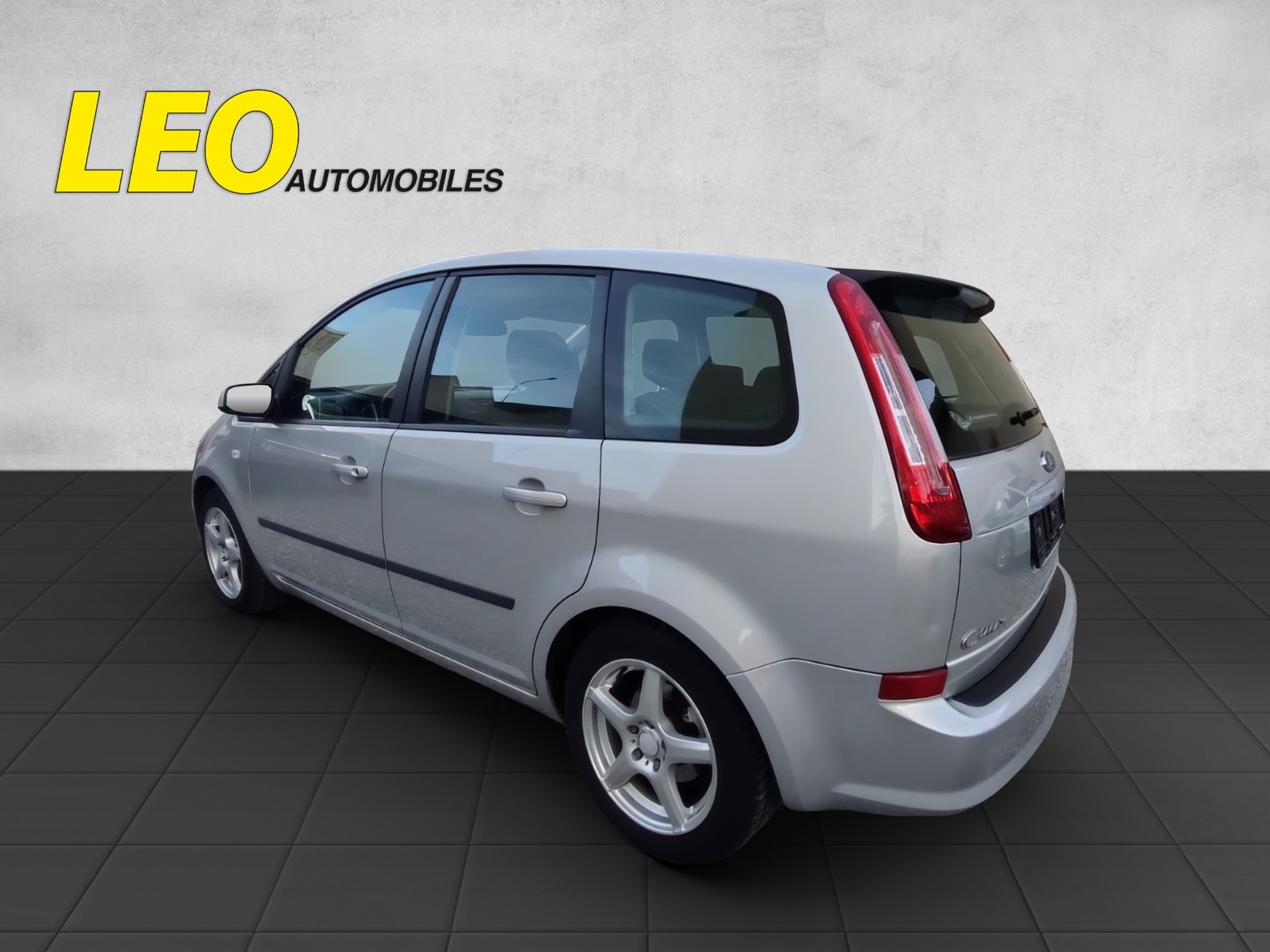 FORD C-Max 1.8 16V Titanium-image-2