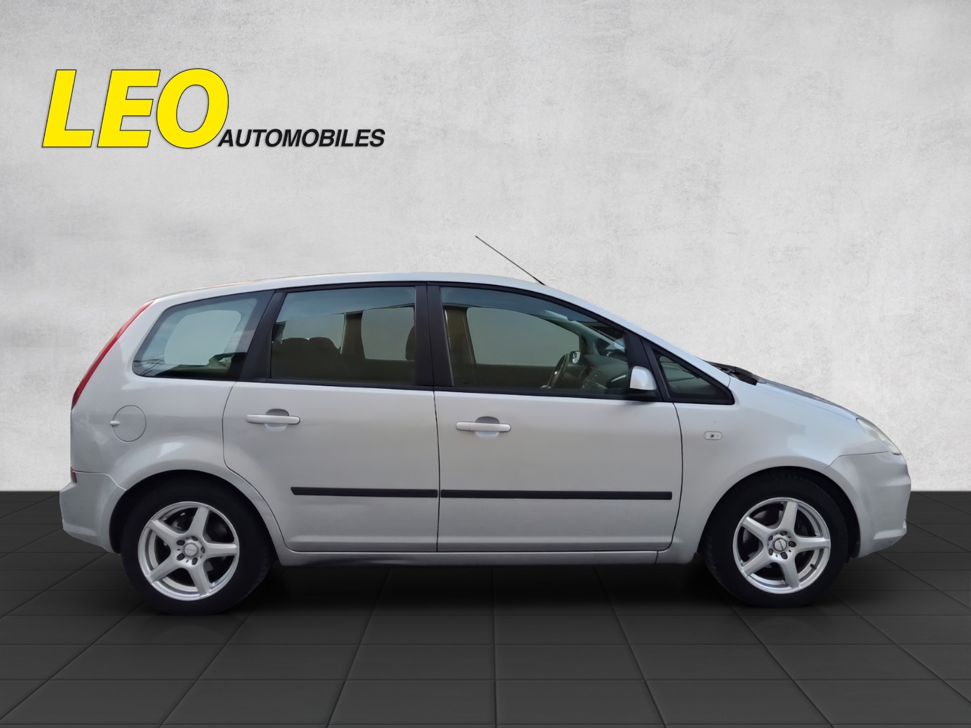 FORD C-Max 1.8 16V Titanium-image-5
