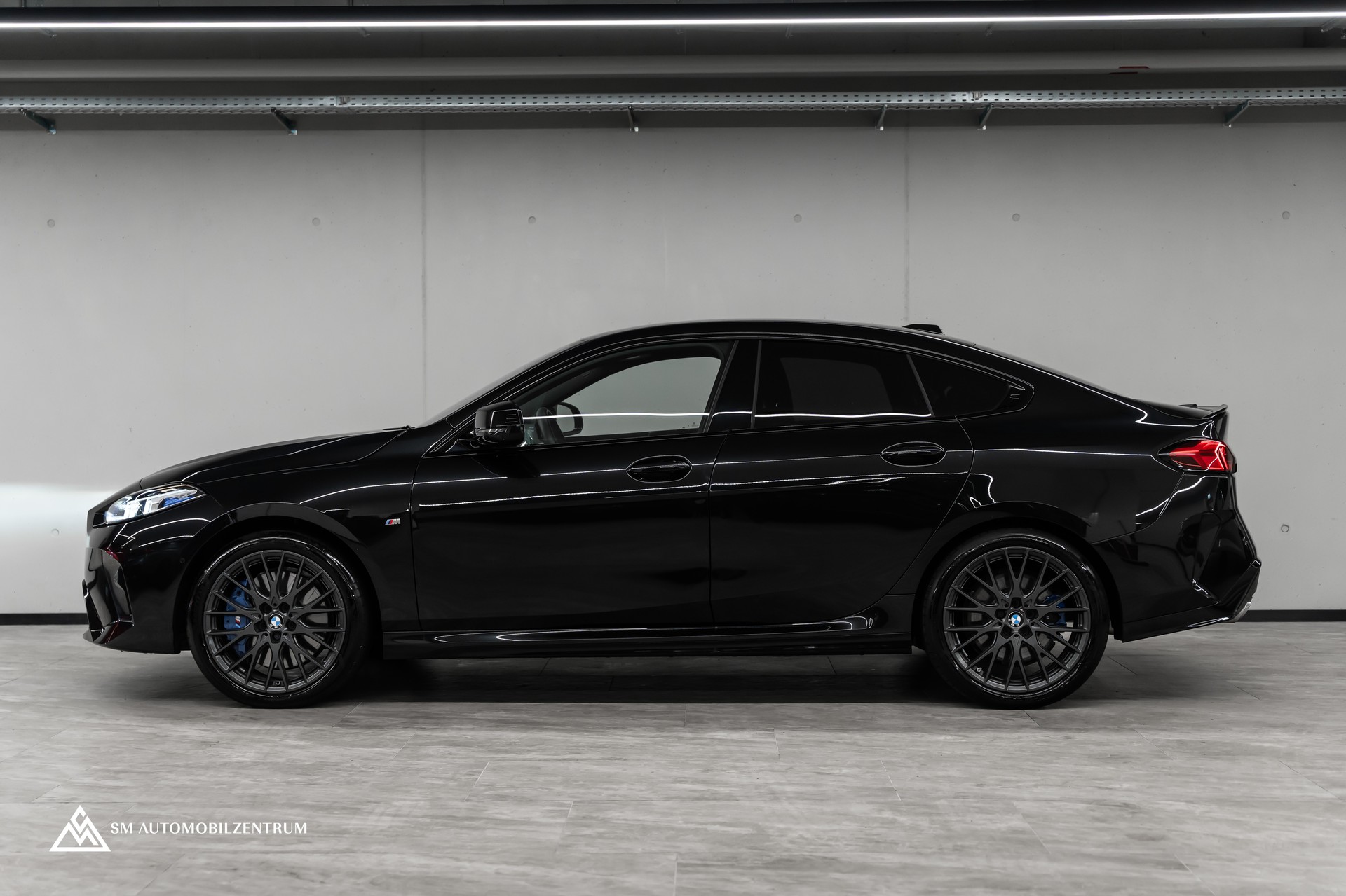 BMW M235i xDrive Gran Coupé / 360° / el. Sitze / Head-Up / Komfortzugang-showroom-element-3