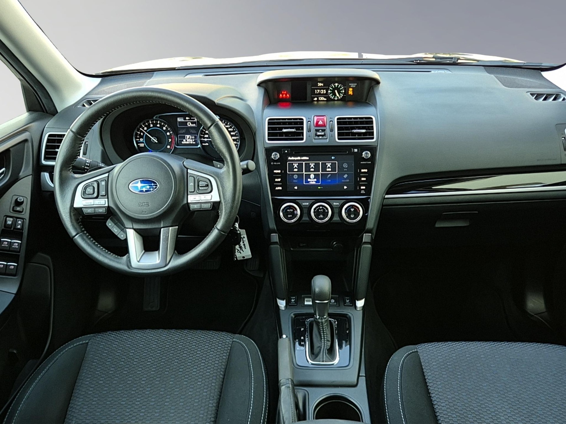 SUBARU Forester Station 2.0 Swiss Plus-image-11