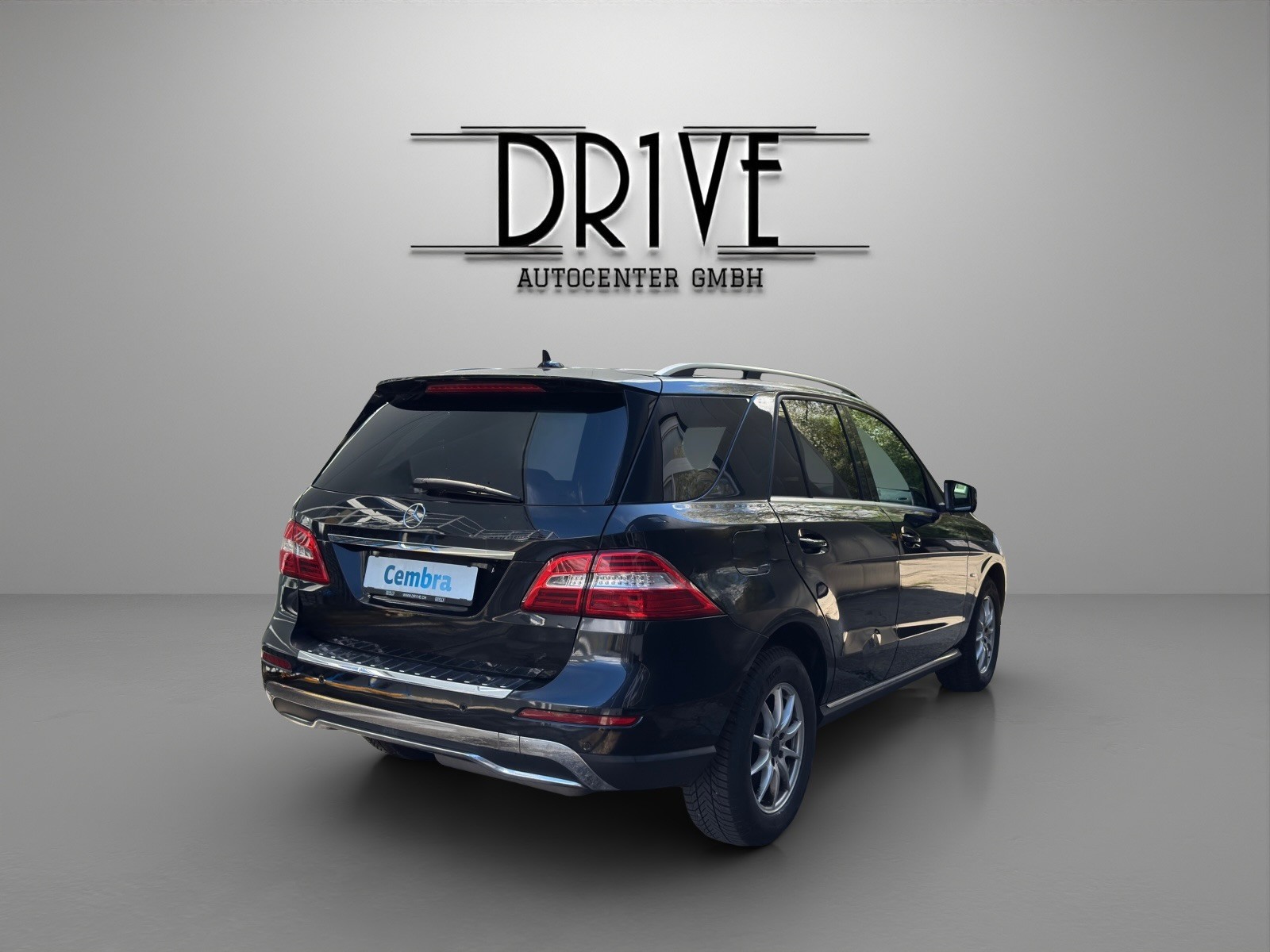 MERCEDES-BENZ ML 250 BlueTEC 4Matic 7G-Tronic *Harman/Kardon-Soundsystem*Sitzheizung uvm.*-image-4