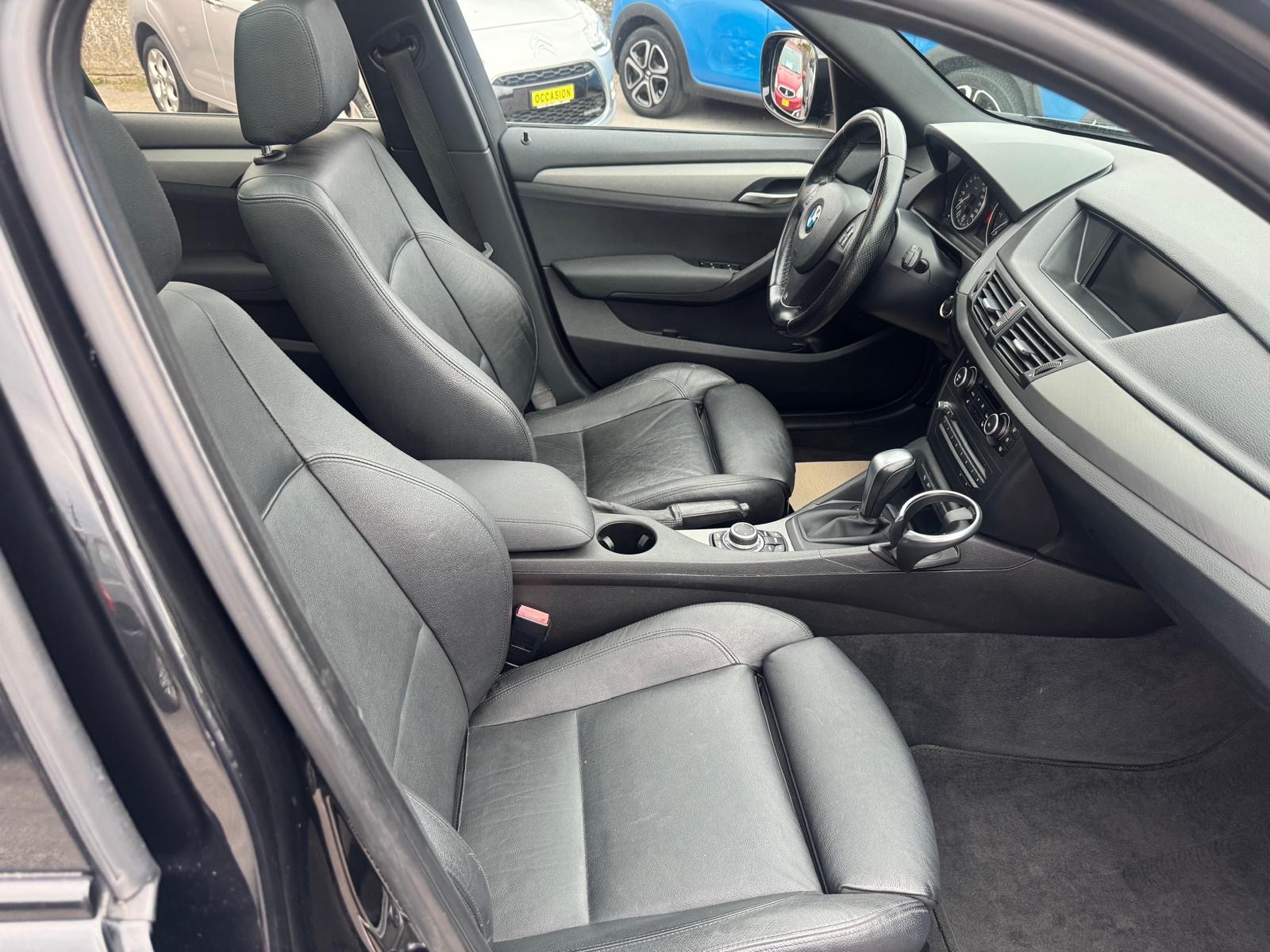 BMW X1 xDrive 23d Steptronic-image-10