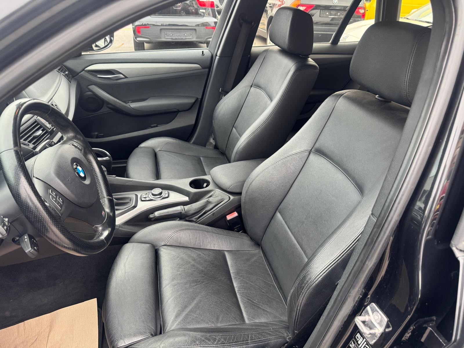 BMW X1 xDrive 23d Steptronic-image-11