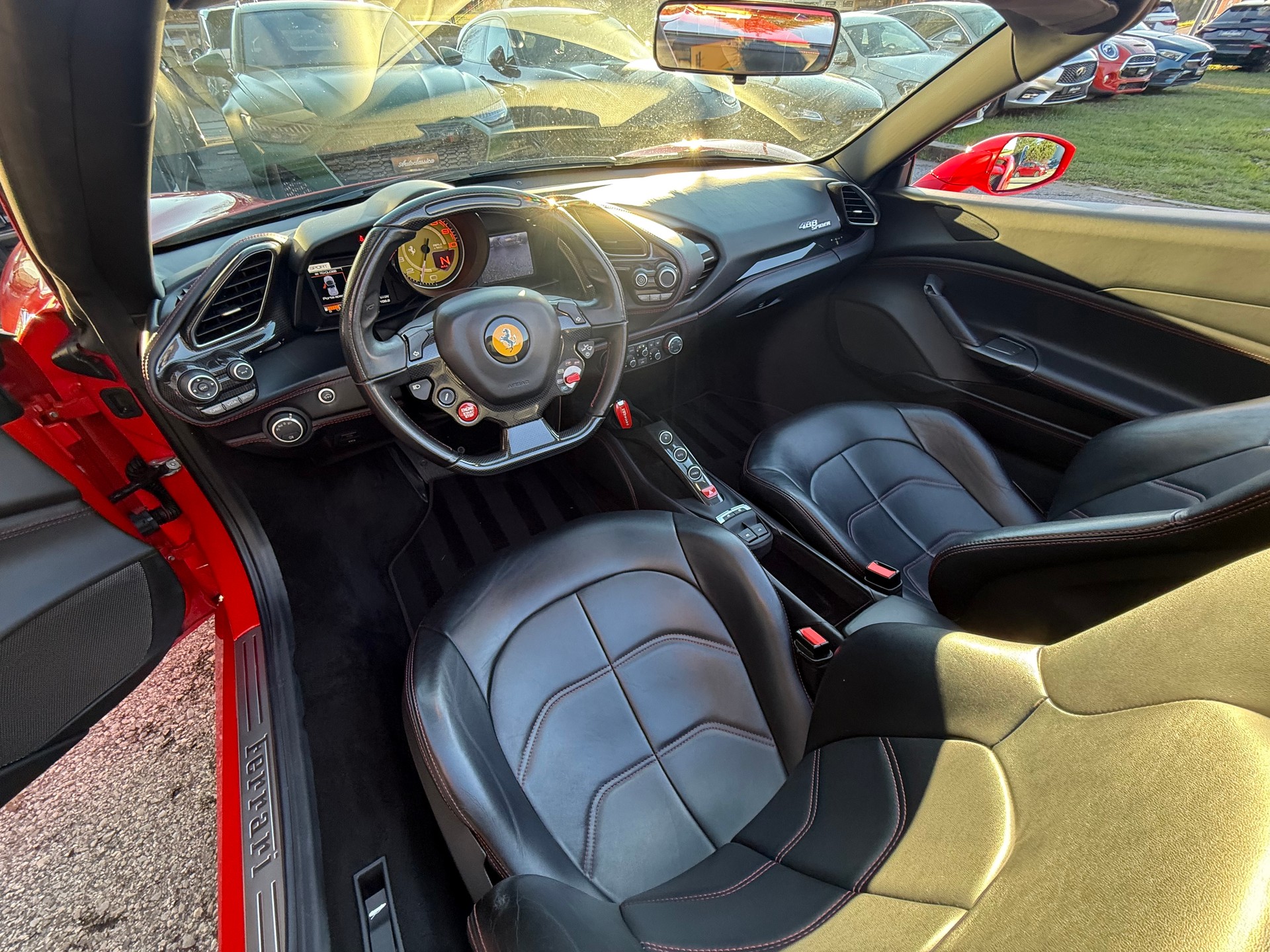 FERRARI 488 Spider 3.9 V8-image-12