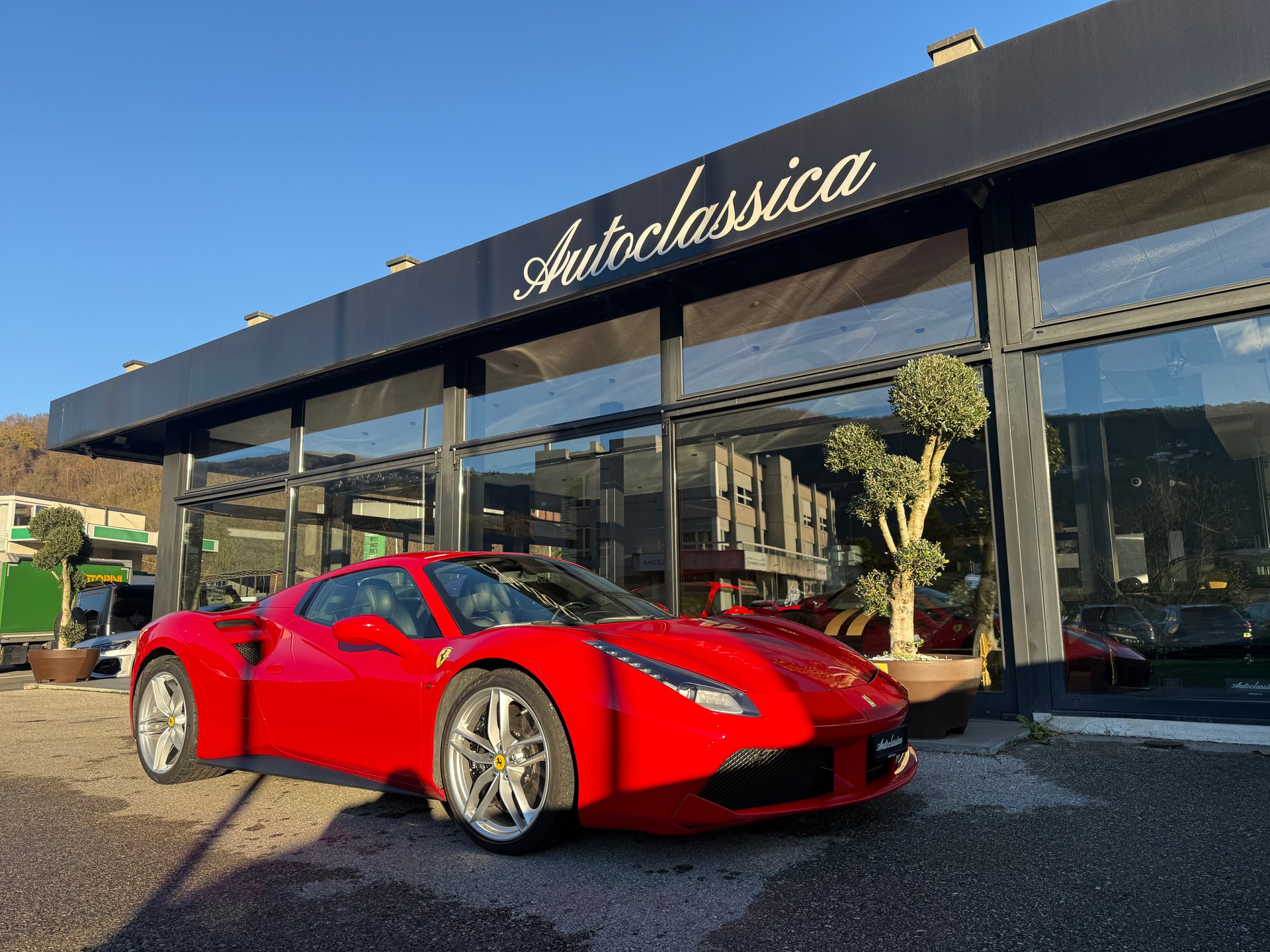 FERRARI 488 Spider 3.9 V8-image-6