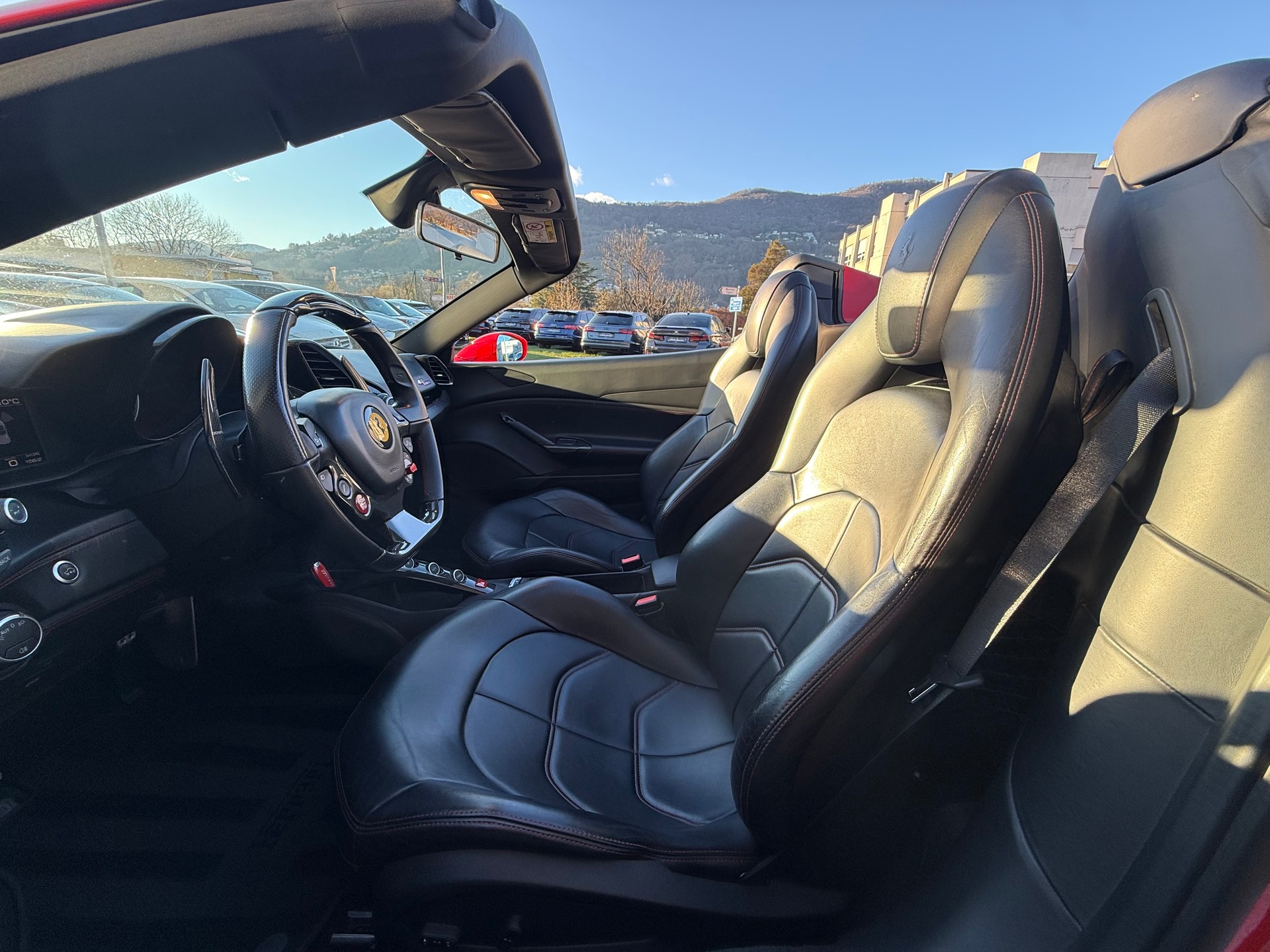 FERRARI 488 Spider 3.9 V8-image-11