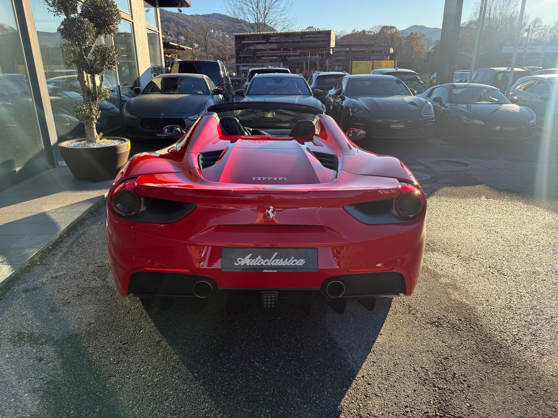 FERRARI 488 Spider 3.9 V8-image-2