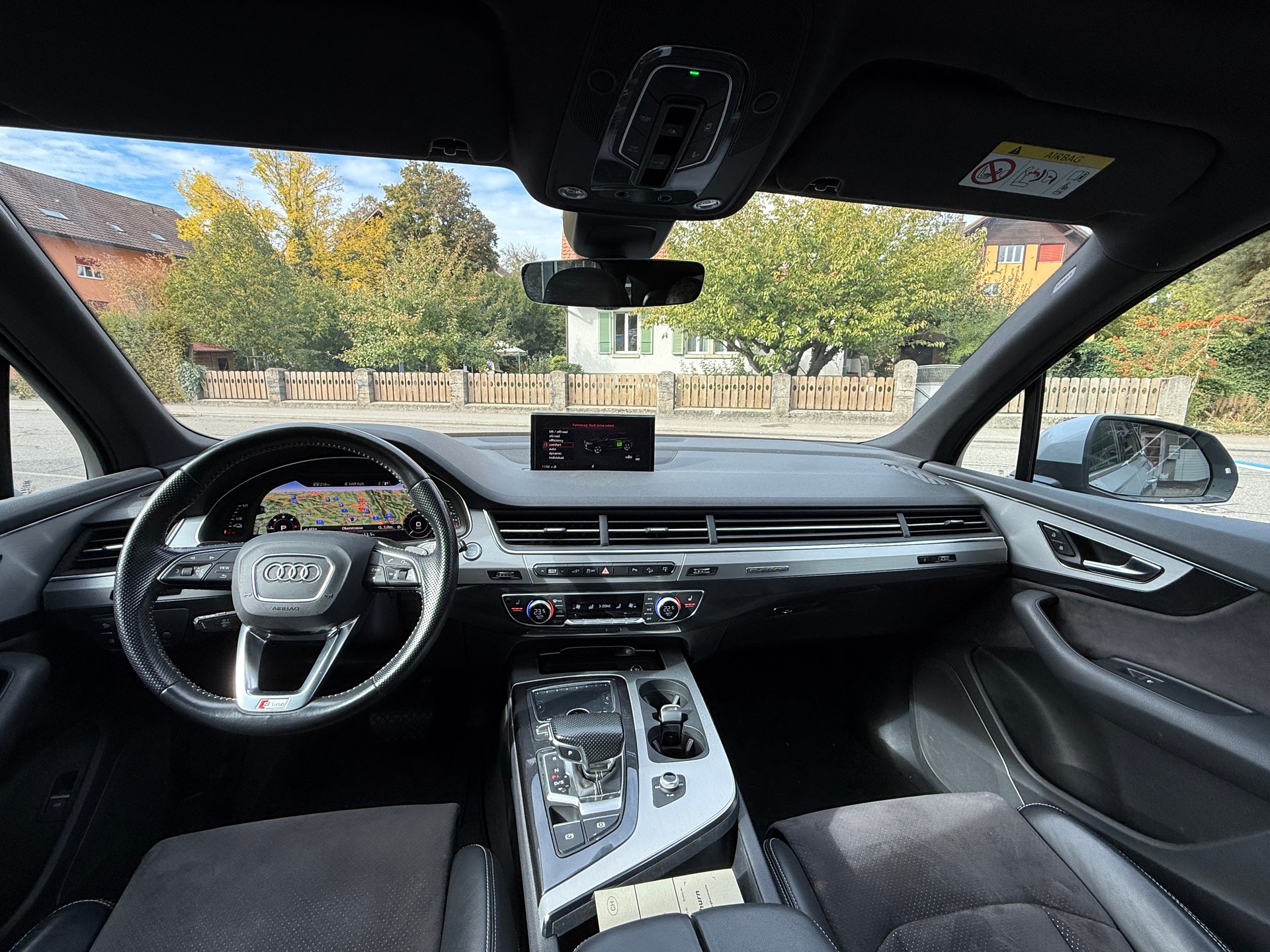AUDI Q7 e-tron 3.0 TDI quattro tiptronic-image-16