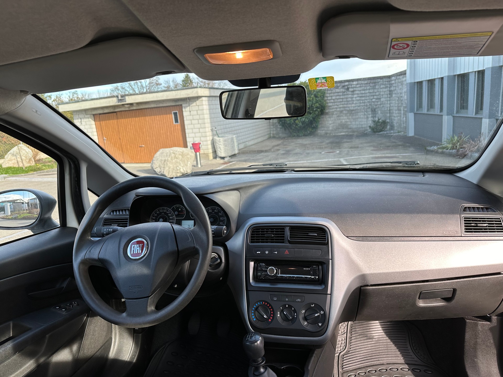 FIAT Punto 1.2 Pop Star-image-11