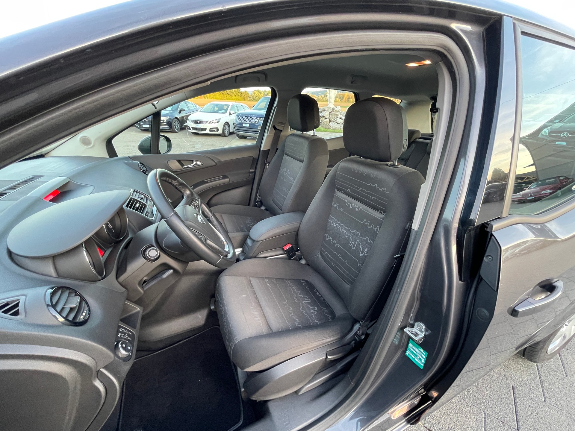 OPEL Meriva 1.4 Turbo Enjoy-image-12